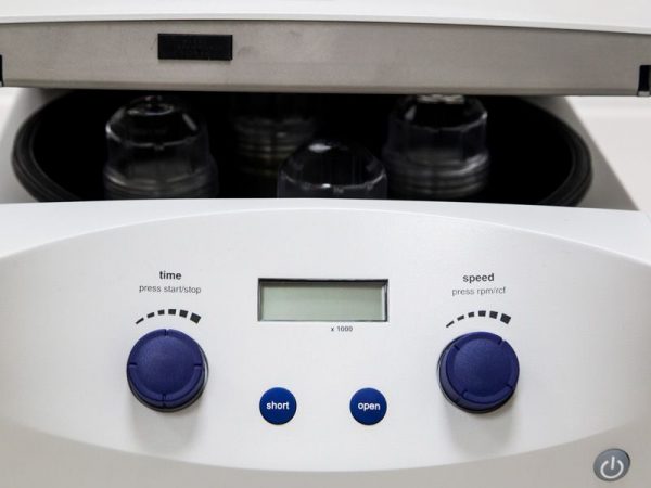 Συσκευή Φυγοκέντρησης - Κέντρο Εξωσωματικής Γονιμοποίησης «Μίτωση»