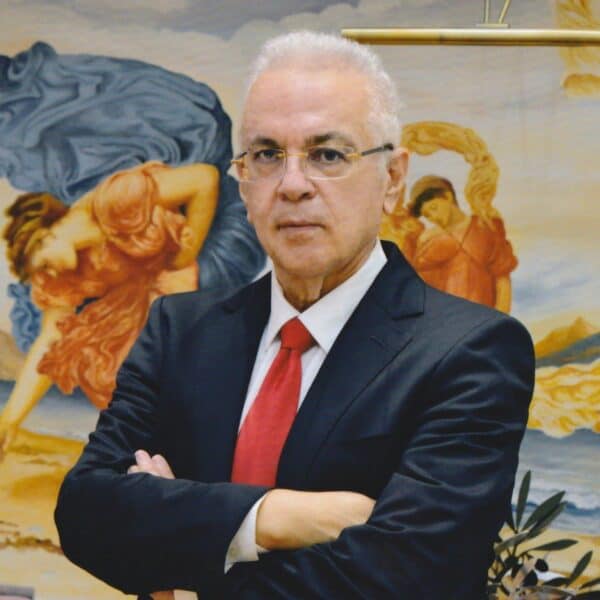 Δρ. Θεοδόσης Αρκουλής - Γυναικολόγος, Μαιευτήρας στο Κέντρο Εξωσωματικής Γονιμοποίησης «Μίτωση»